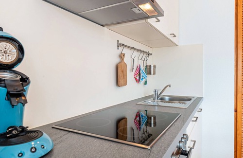 Muehlingen Apartment | Apartment 'Donau, 40qm' with Balcony and Wi-Fi