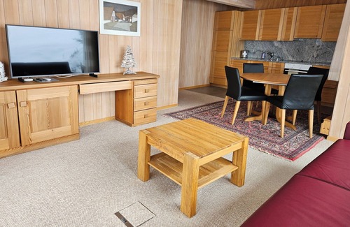 Ruetli Apartment | Apartment Edelweiss – stunning lake & mountain view, peaceful, sunny, terrasse