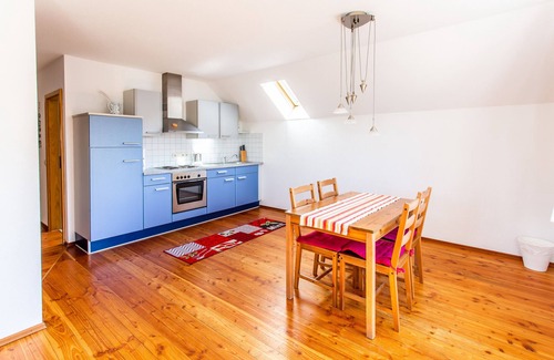 Espasingen Apartment | Apartment 'Elstar' with Wi-Fi
