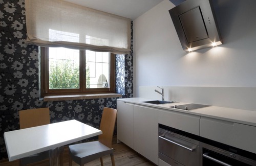 Morro d'Alba Apartment | Apartment- Ensuite with Shower- City View