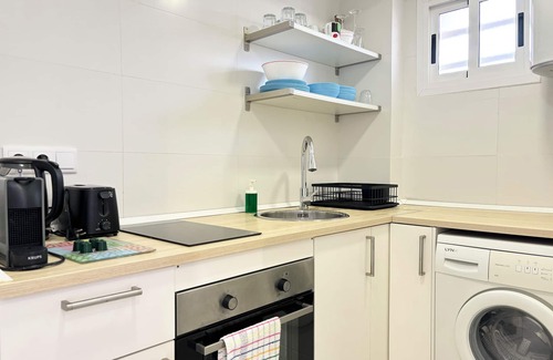 Playa Pobla de Farnals Apartment | Apartment on the Pobla de Farnals Beach, with Pool and fast WiFi