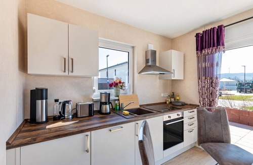 Rheinboellen Apartment | Apartment 'Feel Free Appartment' with Private Terrace and Wi-Fi