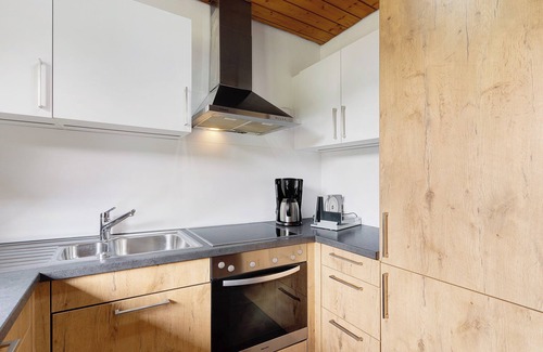 Schenkenzell Apartment | Apartment 'Ferienwohnung Im Hof 120qm' with Mountain View, Shared Terrace and Wi-Fi