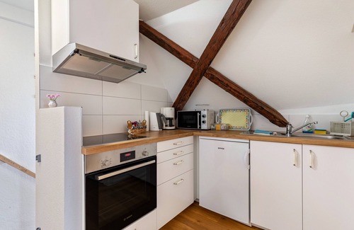 Grossheppach Apartment | Apartment 'Ferienwohnung Sila 2' with Mountain View, Shared Terrace and Wi-Fi