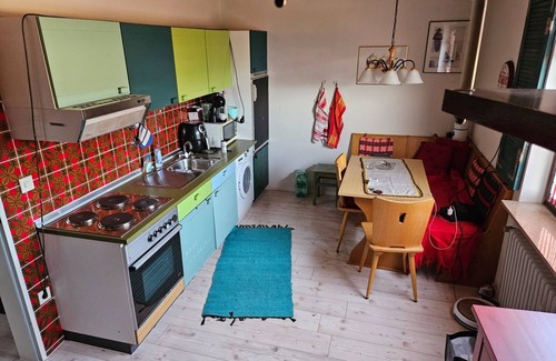 Aue Apartment | Apartment 'Ferienwohnung Maria 5' with Balcony and Wi-Fi