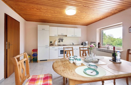 Kudensee Apartment | Apartment 'Ferienwohnung Kudensee' with Private Terrace and Wi-Fi