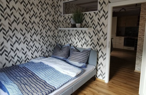 Rotenburg an der Fulda Apartment | Apartment 'Ferienwohnung Haseltal' with Shared Garden, Balcony and Wi-Fi