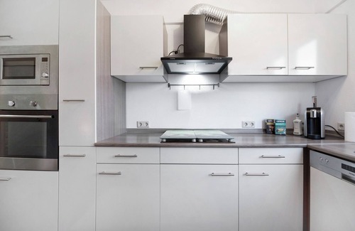 Gries Apartment | Apartment 'Fewo Nele' with Wi-Fi