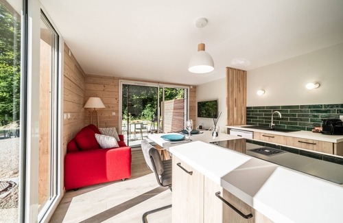 Saxel Apartment | Apartment 'Flocon Spa-terrasse Privatisés' with Private Terrace and Wi-Fi