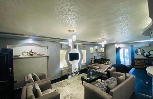 Shurtah al-Dakhlah Apartment | Apartment for Rent in Mohandseen