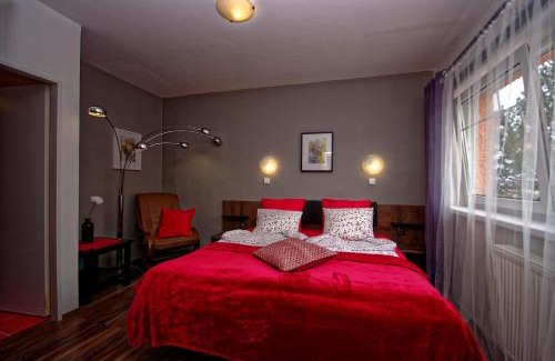Zbraslav Apartment | Apartment for two guests with kitchen and terrace