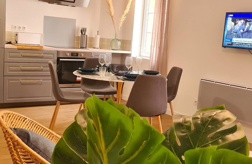 Marmande Apartment | Apartment