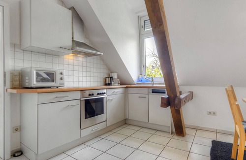 Wettringen Apartment | Apartment 'Göckes Haus Und Garten Rosengarten' with Private Terrace, Private Garden and Wi-Fi