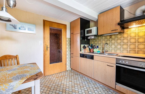 Wesseln Apartment | Apartment 'Gode Tied' with Private Terrace, Balcony and Wi-Fi