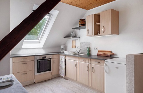 Stadland Apartment | Apartment 'Grodenhof' with Shared Pool, Shared Terrace and Wi-Fi