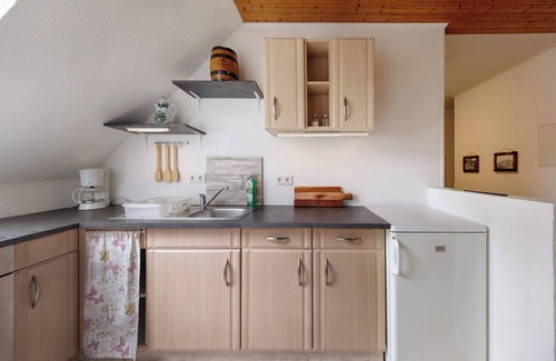 Stadland Apartment | Apartment 'Grodenhof' with Shared Pool, Shared Terrace and Wi-Fi