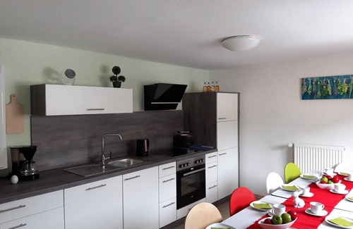 Neuendorf Apartment | Apartment 'Haus Des Handwerkers' with Wi-Fi