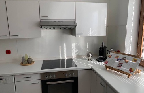 Kempten Apartment | Apartment 'Helle Und Gemütliche' with Balcony and Wi-Fi