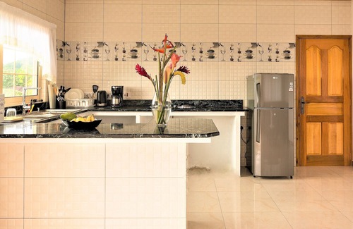 Mare Anglaise Apartment | Apartment Horizon Beau Vallon