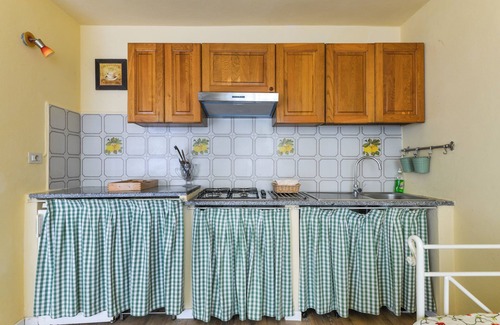Zanca Apartment | Apartment "Il Girasole" with Sea View, Private Terrace & Wi-Fi