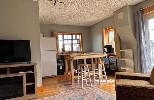 Bonnechere Valley Apartment | Apartment in 150-year-old farmhouse! Access to river, forest, paths, games.