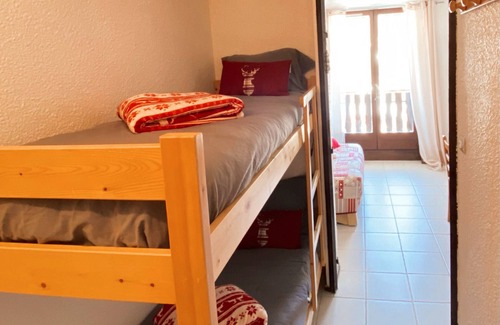Lelex Apartment | Apartment in a residence at the foot of the slopes