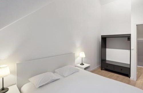 Upper Town Apartment | Apartment in Brussels, Degroux by Homenhancement SA