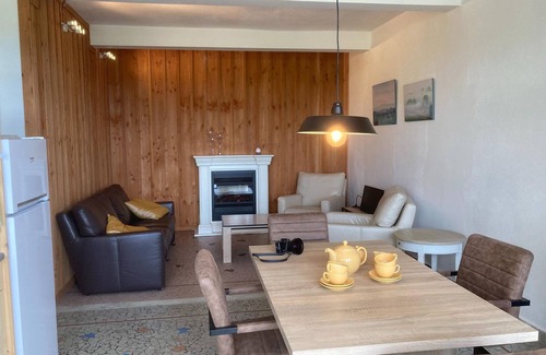 Cuzy House | Apartment in Cuzy with Heated Pool