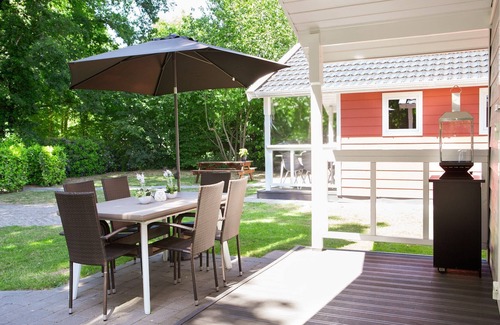 Oirschot Ski Chalet | Apartment in Eindhoven near City Center