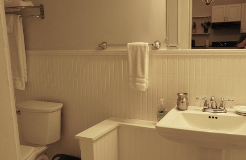 Historic Montford Apartment | Apartment in Historic Montford Area of Asheville.