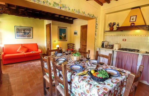 Radda in Chianti Apartment | Apartment in Radda with Garden