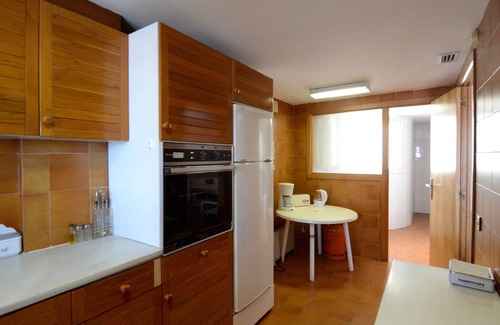 Pedrinya Apartment | Apartment in L'Escala near Montgrí Reserve