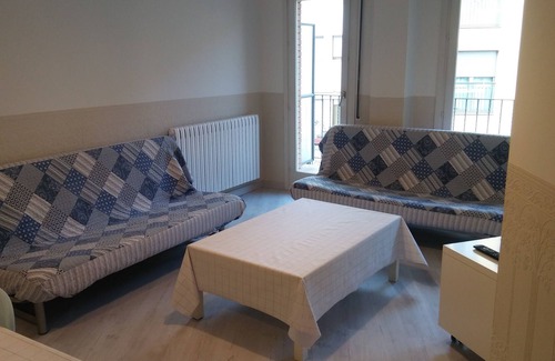 Seu de Urgell Apartment | APARTMENT IN LA SEU D'URGELL, 10 KM FROM ANDORRA. HUTL REGISTRATION 00128918