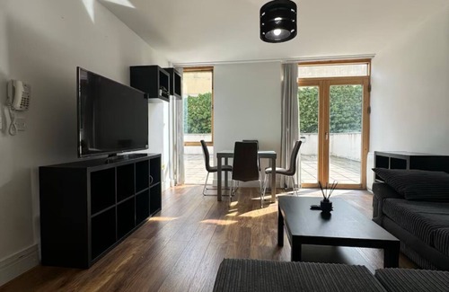 Limerick City Centre Apartment | Apartment in Limerick City Centre. Family friendly, close to all attractions