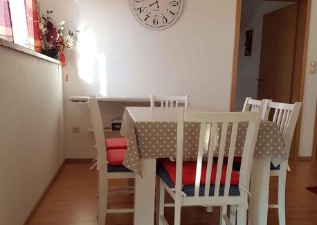 Lopar Apartment | Apartment in Lopar with Two-Bedrooms 1