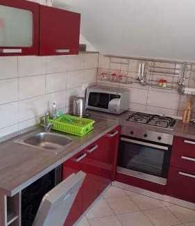 Lopar Apartment | Apartment in Lopar with Two-Bedrooms 1