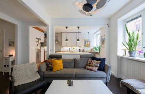 SoFo Apartment | Apartment in the middle of So-Fo, Södermalm, 67sqm