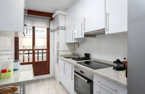 Gijon Apartment | Apartment in the very center of Gijón, great, WIFI, Movistar +, Sofa Bed