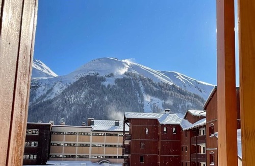Le Cret Apartment | Apartment in Val d'Isère, 2 bedrooms, close to the centre, ideal for families,