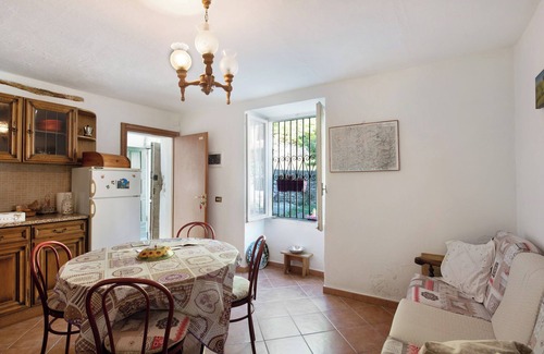 Borghetto Di Borbera Apartment | Apartment 'Orizzonte Calmo' with Mountain View, Garden & Wi-Fi