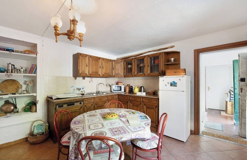 Borghetto Di Borbera Apartment | Apartment 'Orizzonte Calmo' with Mountain View, Garden & Wi-Fi