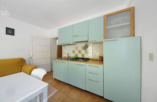 San Pietro di Cadore Apartment | Apartment 'Arancio' with Mountain View, Private Terrace and Wi-Fi