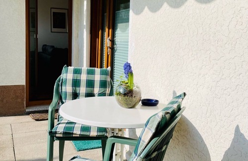 Niedershausen Apartment | Apartment 'Johanna' with Shared Terrace and Wi-Fi