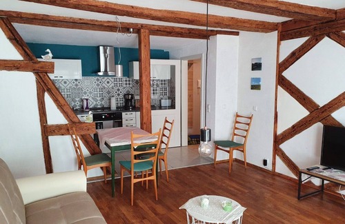 Ochsenfurt Apartment | Apartment 'Kellerei5 Wohnung 2' with Private Terrace and Wi-Fi