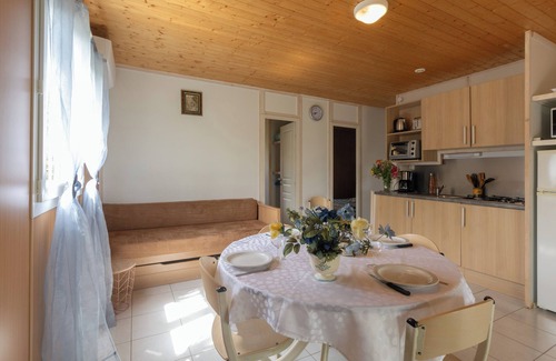 Gravieres Apartment | Apartment 'Kevin- Mas Lachamp' with Mountain View, Shared Pool and Air Conditioning