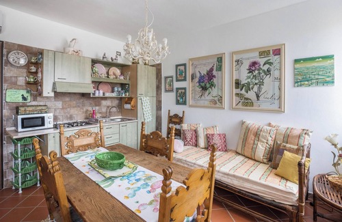 Salionze Apartment | Apartment "Le Case di Erminia Country" with Wi-Fi & A/C