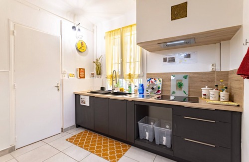 Le Boulou Apartment | Apartment 'L'Oreneta, Le Boulou, Idéal Curiste' with Wi-Fi and Air Conditioning