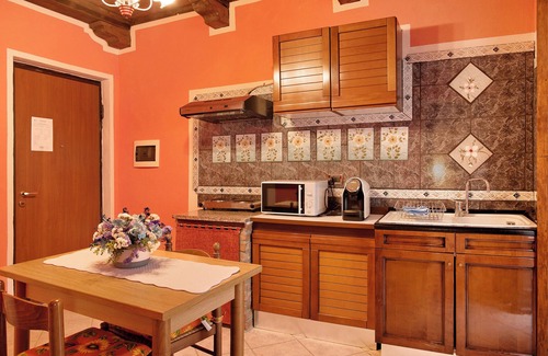 Costigliole d'Asti Apartment | Apartment 'La Rocca di Efisio - Barbera with Private Terrace, Wi-Fi and Air Conditioning