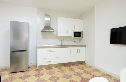 Andujar Apartment | Apartment 'La Victoria B' with Balcony, Wi-Fi and Air Conditioning