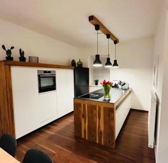 Maxglan Apartment | Apartment Leo6